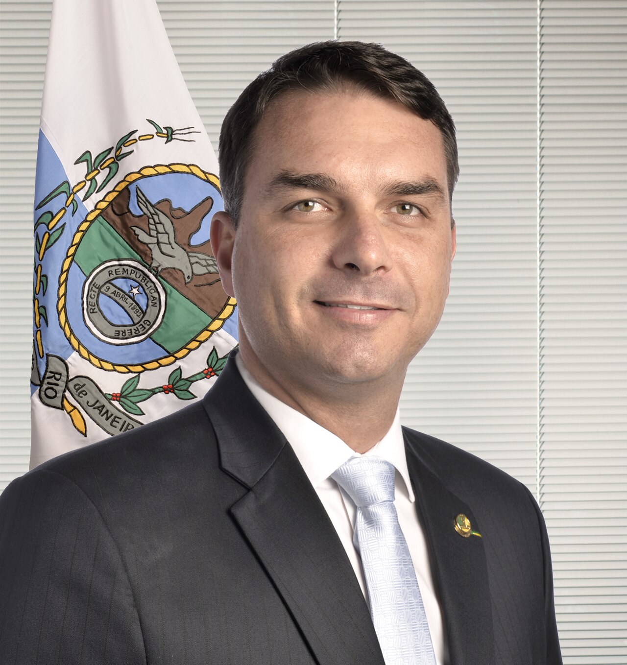 PT aciona o TSE contra Flávio por propaganda eleitoral antecipada